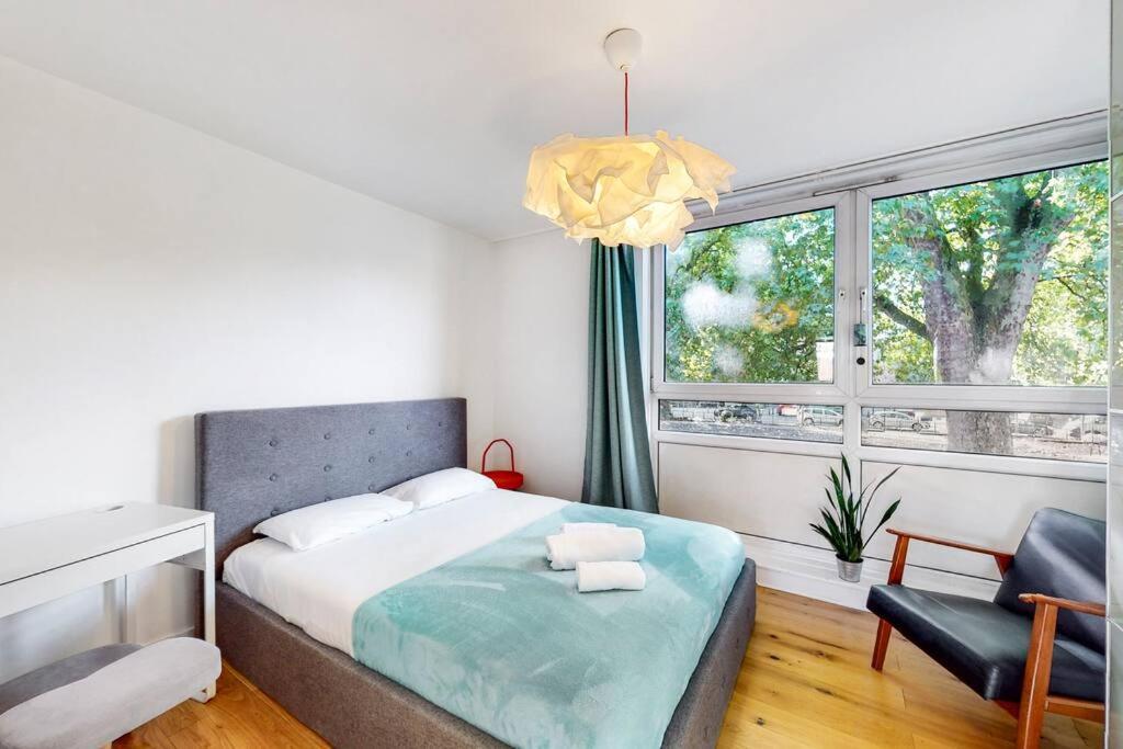 Charming 2-Bedroom Maisonette With Private Garden ลอนดอน ภายนอก รูปภาพ