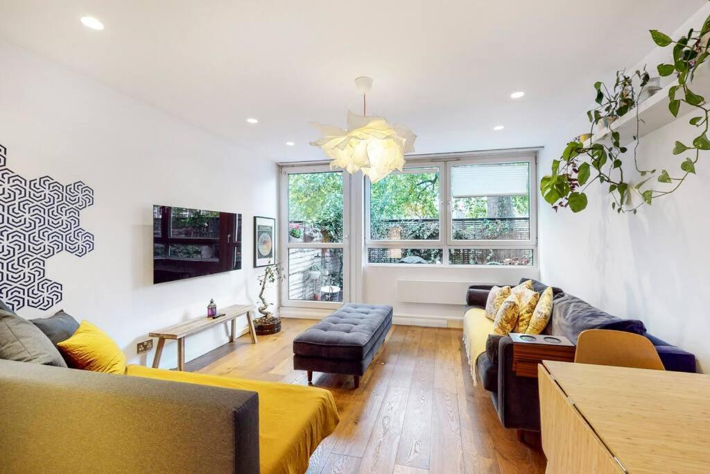 Charming 2-Bedroom Maisonette With Private Garden ลอนดอน ภายนอก รูปภาพ